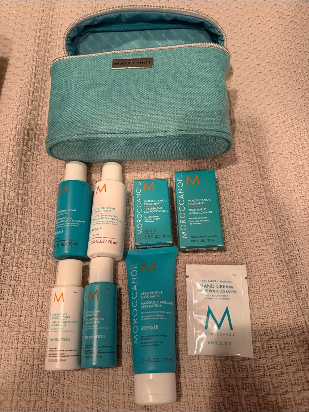 Moroccanoil Turquoise Travel Beauty Kit with Pouch